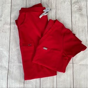 FIGS  Red Catrina Top(XS)+Yola Scrub Pants(S)
